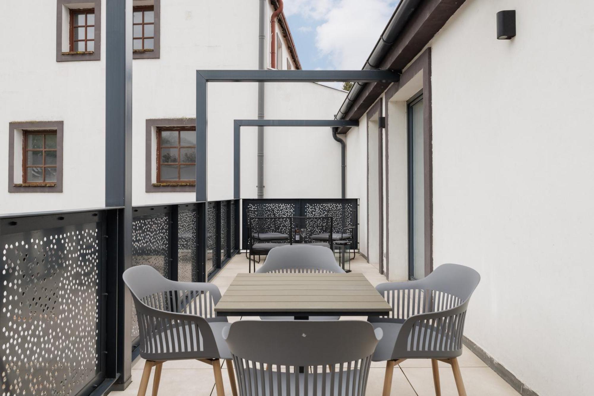 River Apartments Mladá Boleslav Екстериор снимка