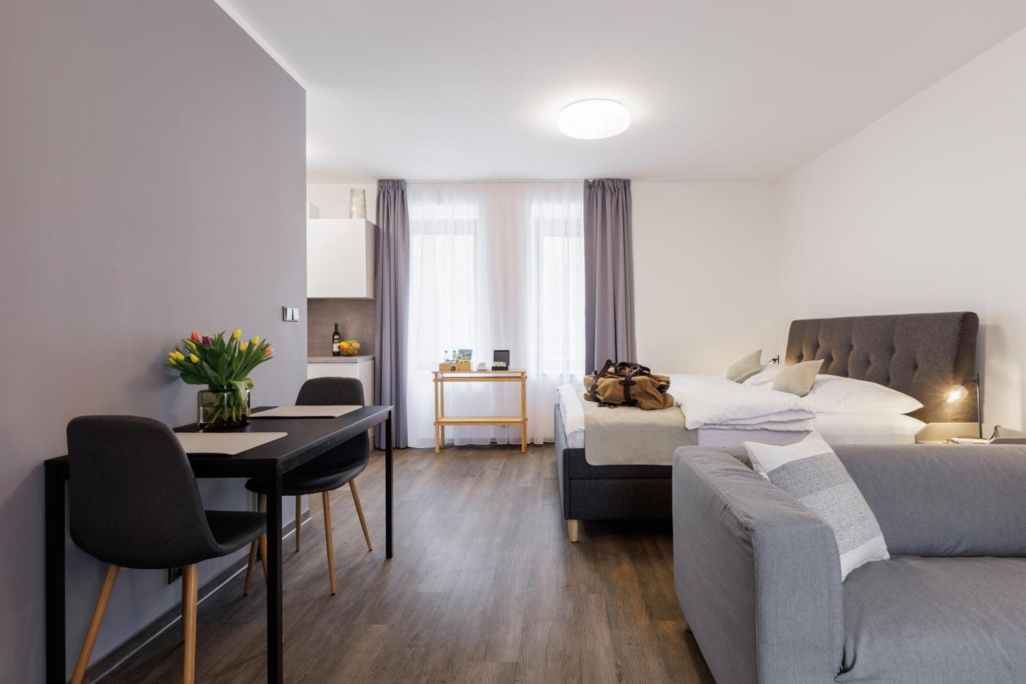 River Apartments Mladá Boleslav Екстериор снимка