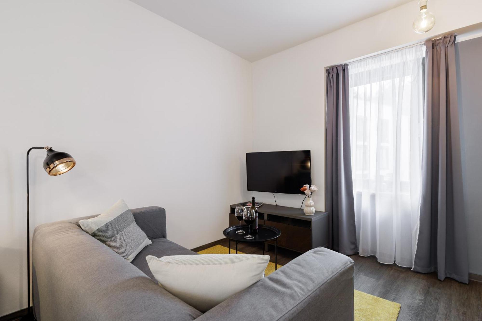 River Apartments Mladá Boleslav Екстериор снимка
