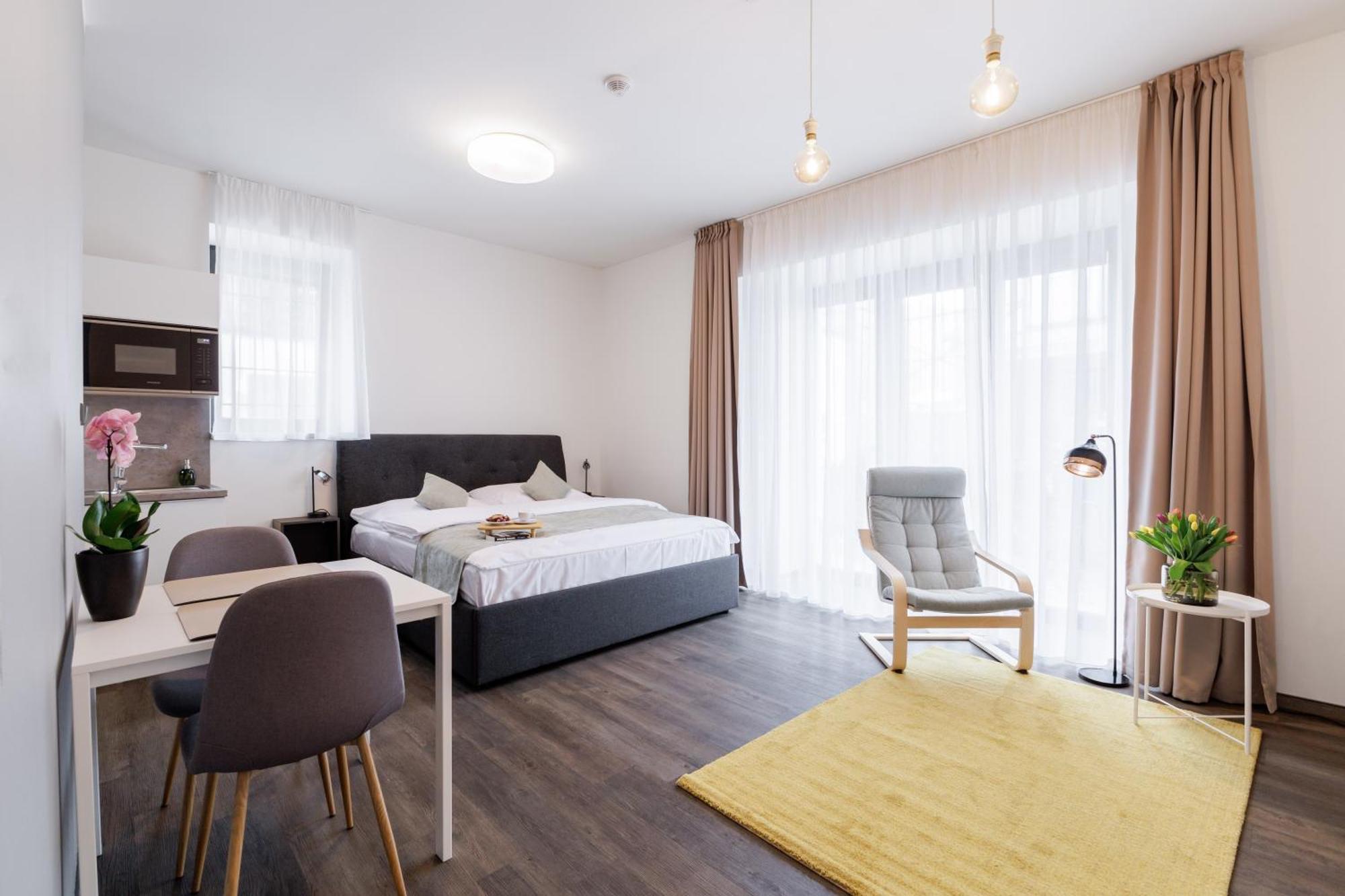 River Apartments Mladá Boleslav Екстериор снимка